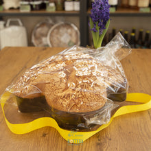 Carica l'immagine nel visualizzatore di Gallery, Colomba albicocca, cioccolato bianco e rosmarino g 750