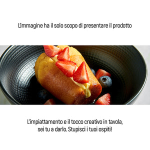 Babà profumato al limone con chantilly e fragole pochè